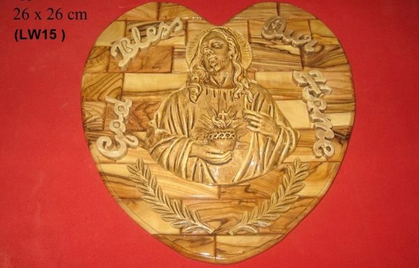 Olive wood hanging plates with gypsum 15
